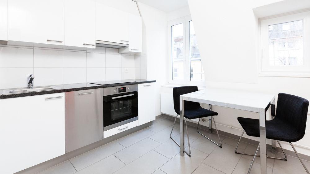 Swiss Star Guesthouse Oerlikon - Contactless Self Check-In Zurich Extérieur photo