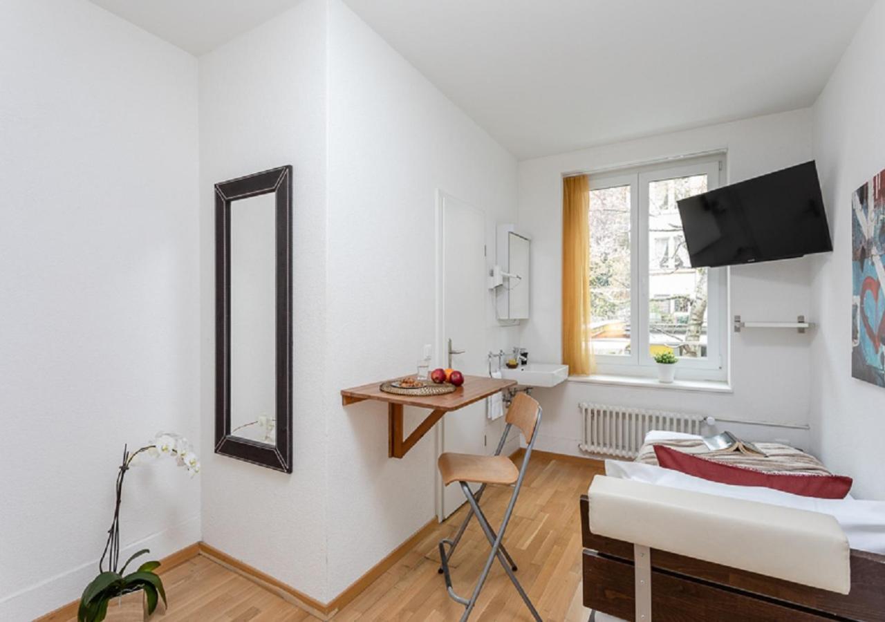 Swiss Star Guesthouse Oerlikon - Contactless Self Check-In Zurich Extérieur photo