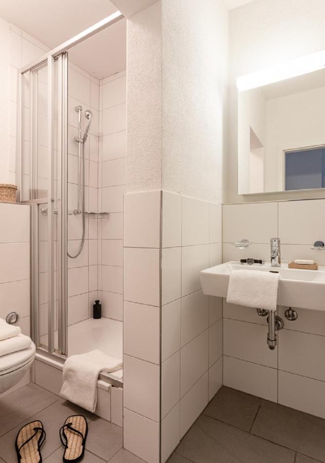 Swiss Star Guesthouse Oerlikon - Contactless Self Check-In Zurich Extérieur photo